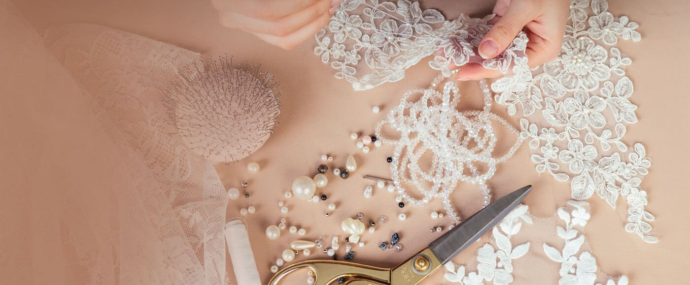 Explore theHandmade Crafts